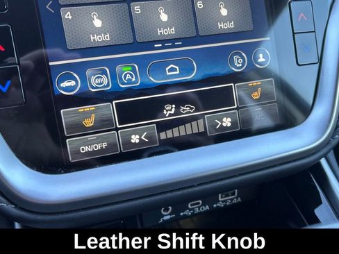 Used 2024 Subaru Outback Premium image 29