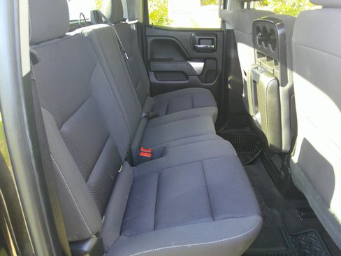 Used 2018 Chevrolet Silverado 1500 LT image 44