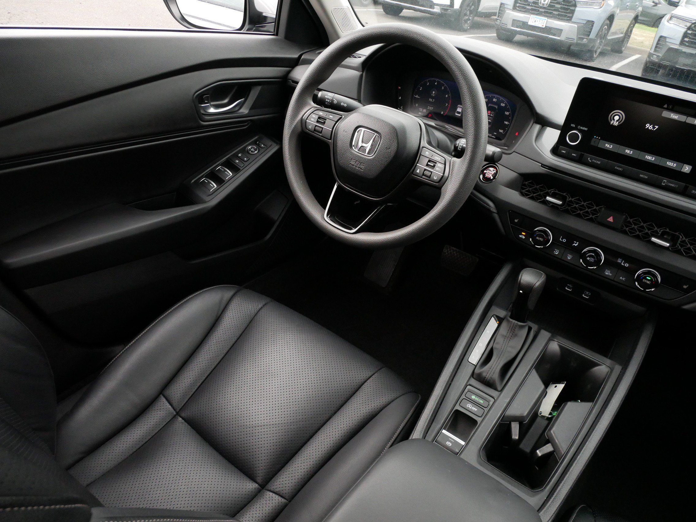 Used 2024 Honda Accord EX image 9