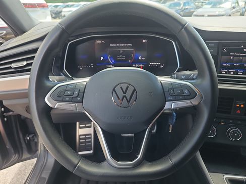 Certified 2024 Volkswagen Jetta Sport FWD image 17