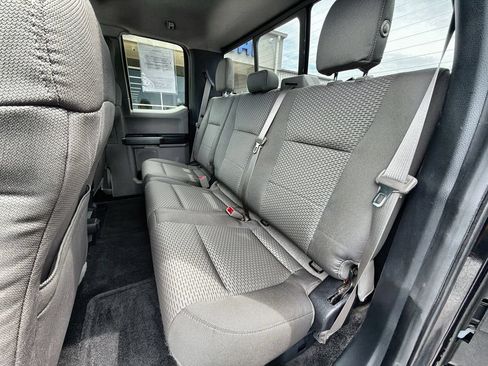 Used 2015 Ford F150 XLT w/ Equipment Group 302A Luxury AWD/4WD image 21