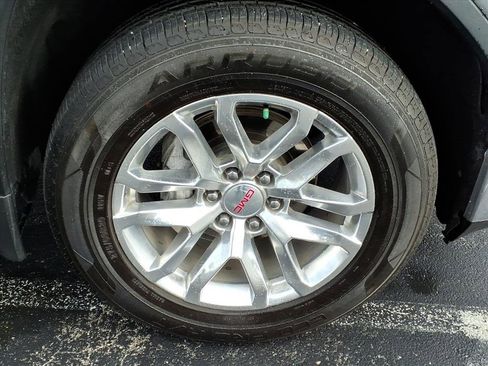 Certified 2021 GMC Sierra 1500 SLE w/ Driver Alert Package I image 4