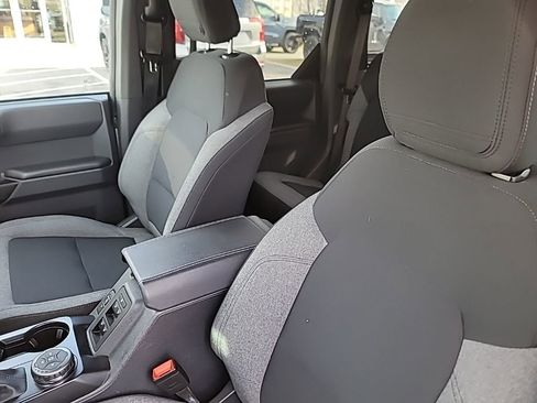 Used 2025 Ford Bronco Big Bend image 10