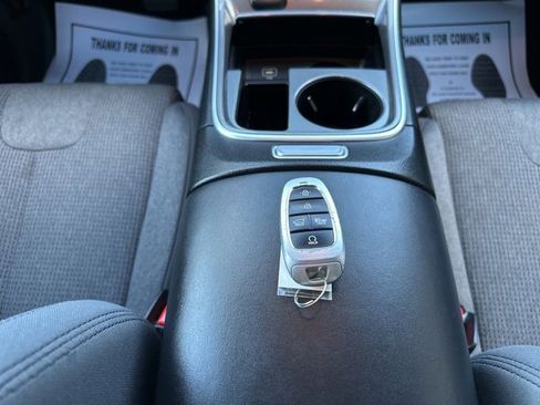 Used 2023 Hyundai Santa Fe SEL image 22