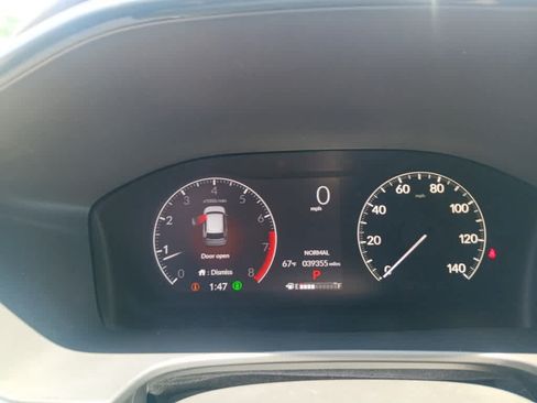 Used 2024 Honda CR-V EX image 12