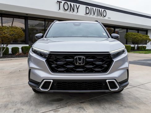 Used 2024 Honda CR-V Sport Touring image 3