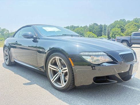 Used 2010 BMW M6 Convertible RWD image 1