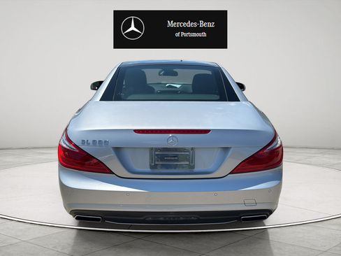 Used 2013 Mercedes-Benz SL 550 image 4