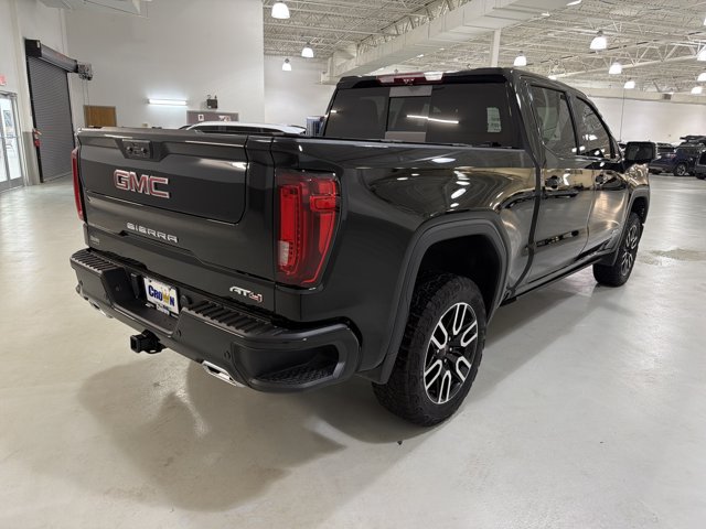 Used 2025 GMC Sierra 1500 AT4 w/ AT4 Premium Package AWD/4WD image 9