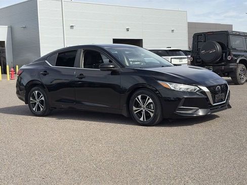 Used 2020 Nissan Sentra SV image 4