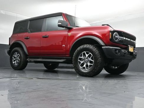 Certified 2025 Ford Bronco Badlands AWD/4WD image 34