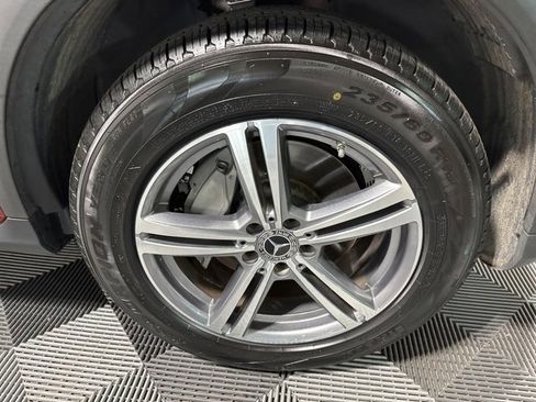 Certified 2021 Mercedes-Benz GLC 300 4MATIC image 9