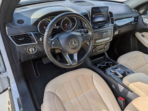 Used 2018 Mercedes-Benz GLS 450 GLS 450 image 9