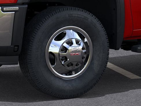 New 2026 GMC Sierra 3500 SLE w/ SLE Value Package image 9