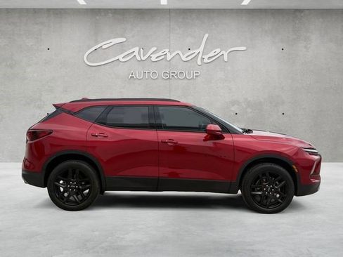 Certified 2024 Chevrolet Blazer LT w/ Convenience Package FWD image 17