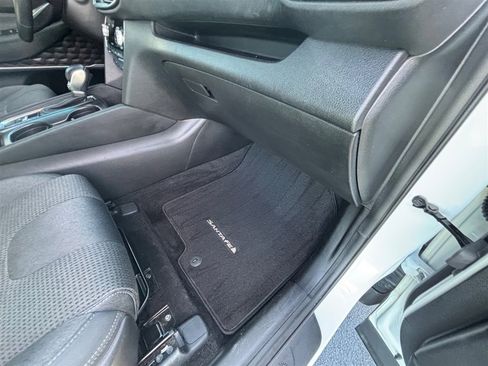 Used 2019 Hyundai Santa Fe SEL image 24