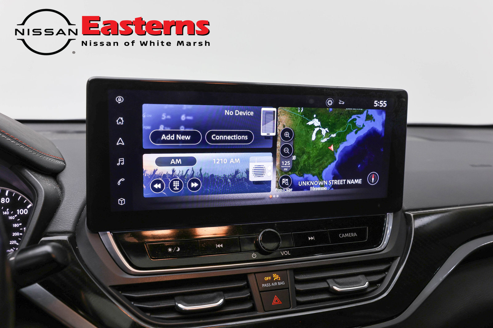Used 2023 Nissan Altima 2.5 SR w/ SR Premium Package AWD/4WD image 18