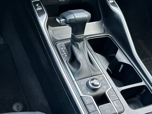 Used 2025 Kia Sorento S w/ Panoramic Sunroof Package image 21