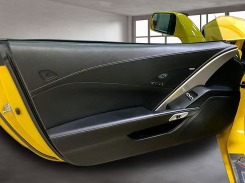 Used 2014 Chevrolet Corvette Stingray Convertible w/ 2LT Preferred Equipment Group image 22