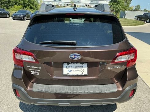 Used 2019 Subaru Outback 2.5i Premium AWD/4WD image 4