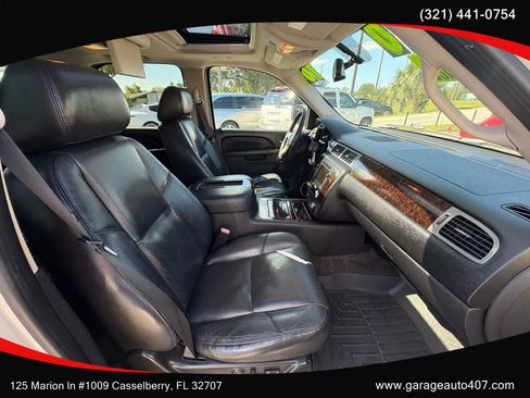 Used 2010 GMC Yukon Denali image 28