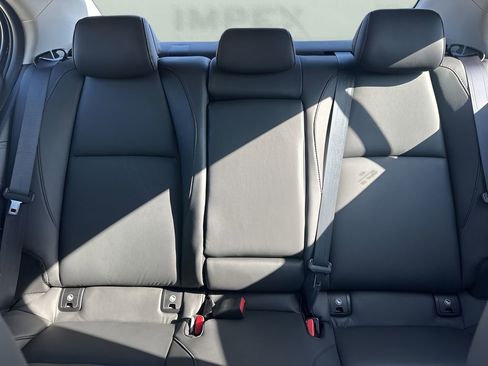 Used 2025 MAZDA MAZDA3 s image 12