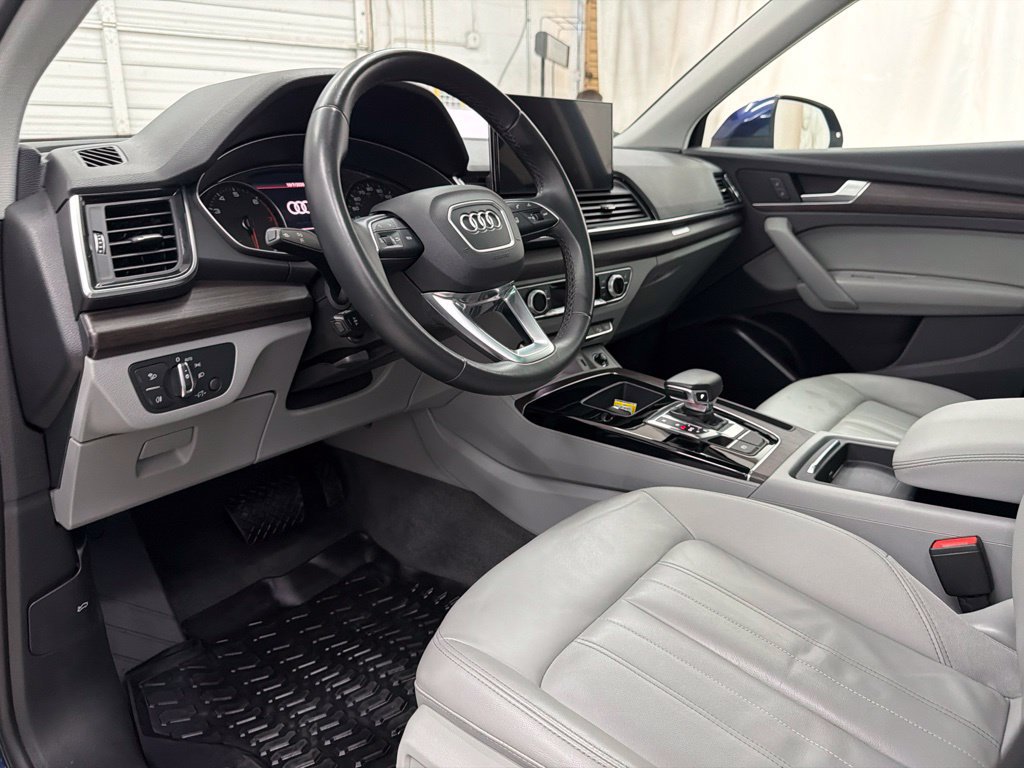 Used 2022 Audi Q5 2.0T Premium AWD/4WD image 13