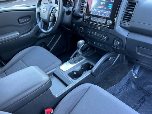 Used 2022 Nissan Frontier S w/ Technology Package image 16