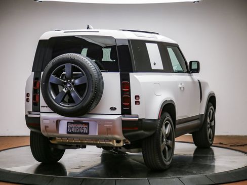 Used 2023 Land Rover Defender 90 S AWD/4WD image 4