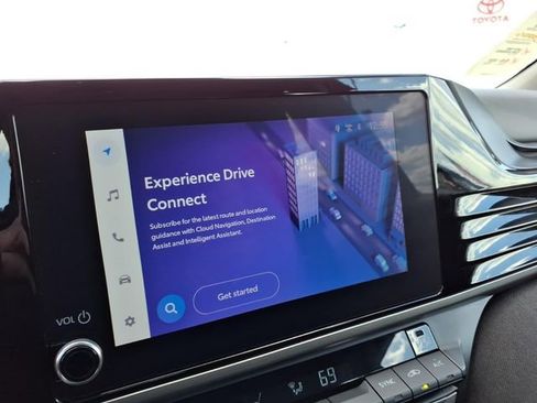 Certified 2025 Toyota Camry LE image 21