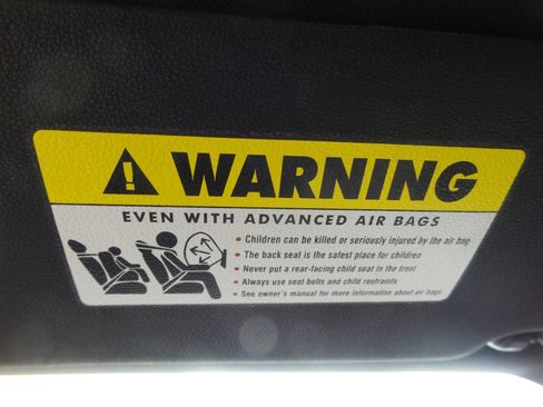 Used 2011 BMW 135i Coupe image 58