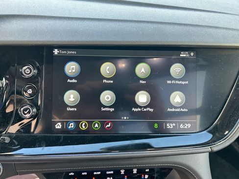 Used 2023 Buick Envision Avenir AWD/4WD image 17