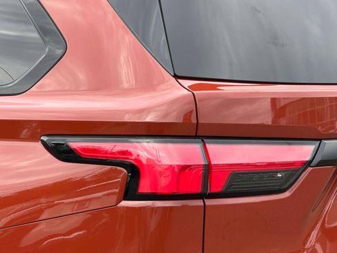 Used 2024 Toyota Sequoia SR5 image 8