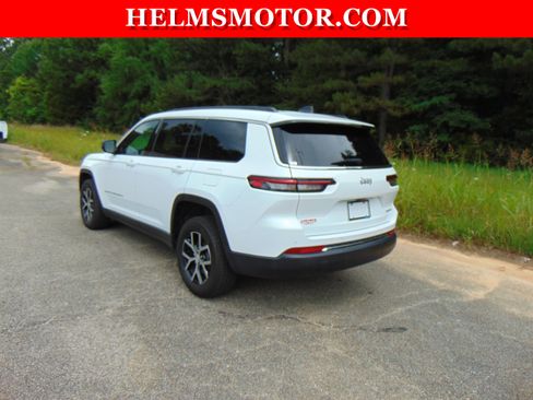 Certified 2024 Jeep Grand Cherokee L Limited image 7