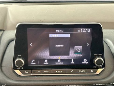 Used 2023 Nissan Rogue SV image 11