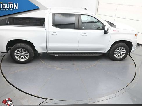 Used 2022 Chevrolet Silverado 1500 RST AWD/4WD image 33