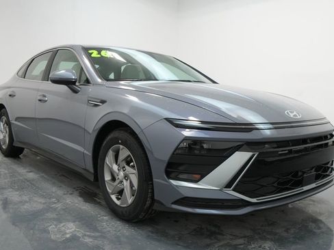 New 2026 Hyundai Sonata SE image 1