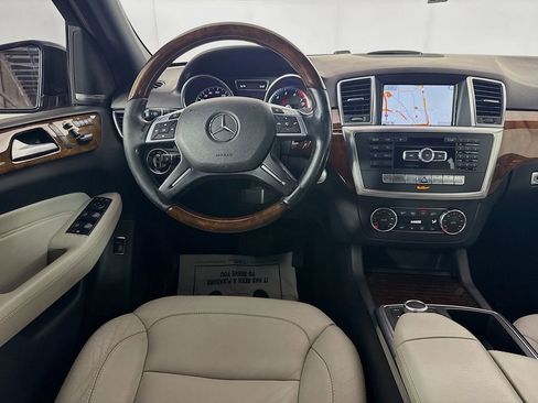 Used 2015 Mercedes-Benz ML 350 4MATIC image 27
