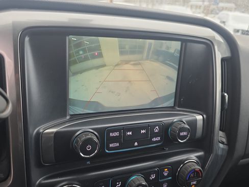 Used 2018 Chevrolet Silverado 1500 LT w/ All Star Edition image 28