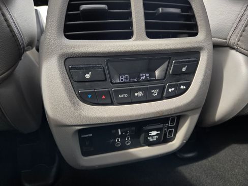 Used 2019 Honda Pilot Touring image 34