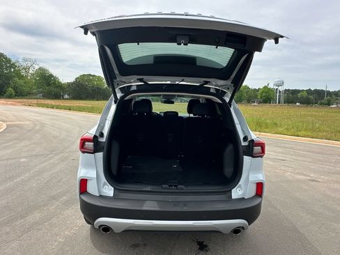 Used 2025 Ford Escape Platinum AWD/4WD image 18