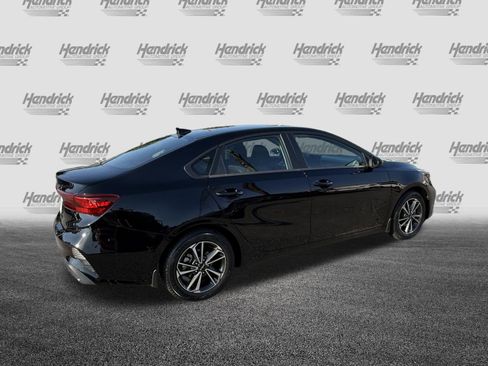 Used 2024 Kia Forte LXS FWD image 10
