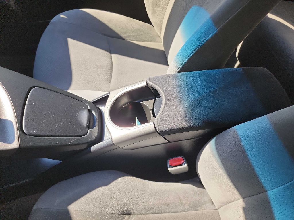 Used 2014 Toyota Prius Two FWD image 22