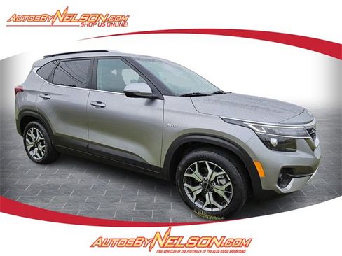 Used 2022 Kia Seltos EX image 1