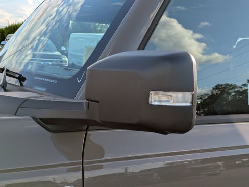 New 2025 Ford Bronco Badlands image 11