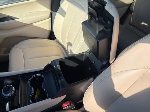 Used 2025 Jeep Grand Cherokee L Limited w/ Trailer Tow Package image 23