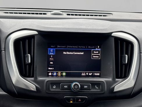 Used 2022 GMC Terrain SLE w/ Driver Convenience Package image 19