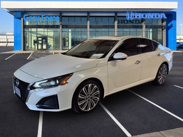 Used 2023 Nissan Altima 2.5 SL AWD/4WD image 4