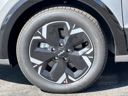 New 2026 Kia Niro Wave FWD image 26