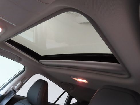 Used 2025 Subaru Crosstrek 2.5i Limited w/ Crosstrek Mirror Package AWD/4WD image 20